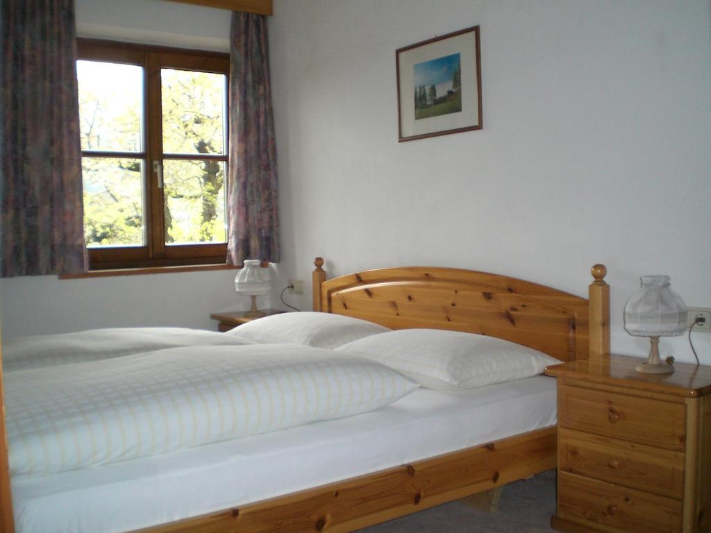Schiedhof Villa Кастелрото Екстериор снимка